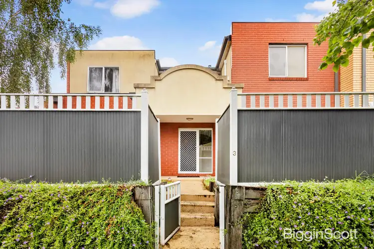 3/18 Tulloch Grove, Glen Waverley VIC 3150