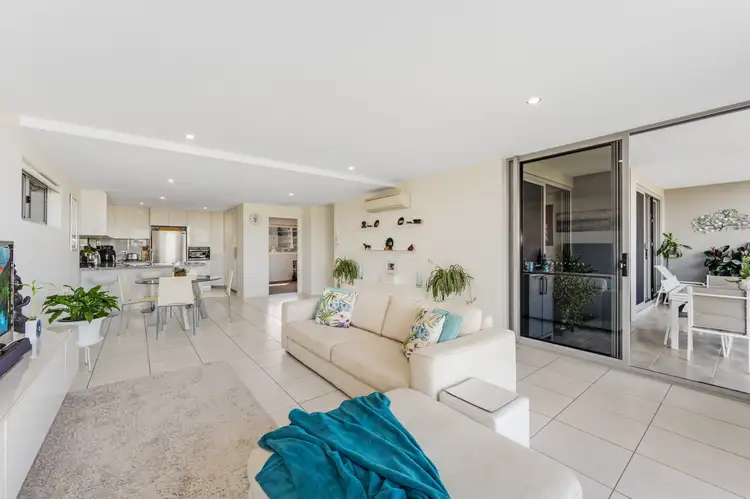 301/4 Anderson Street, Scarborough QLD 4020