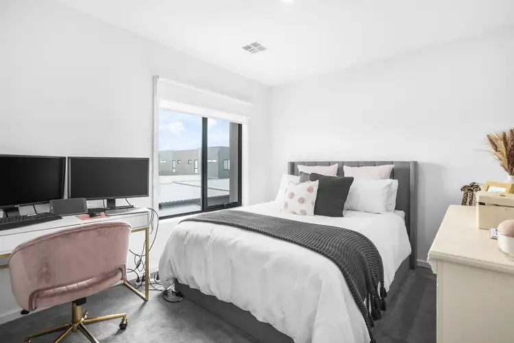 Fifth view of Homely townhouse listing, 82 Hayton Park Boulevard, Cranbourne West VIC 3977