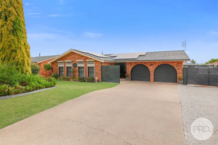 7 Camira Crescent, Tamworth NSW 2340