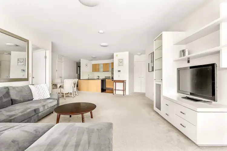 Third view of Homely apartment listing, 302/1 Holman Street, Kangaroo Point QLD 4169