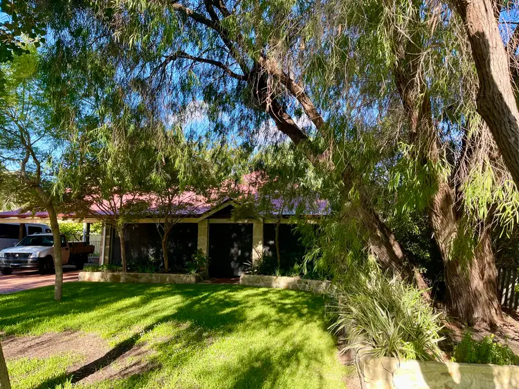 6 Karrinyup Retreat, West Busselton WA 6280