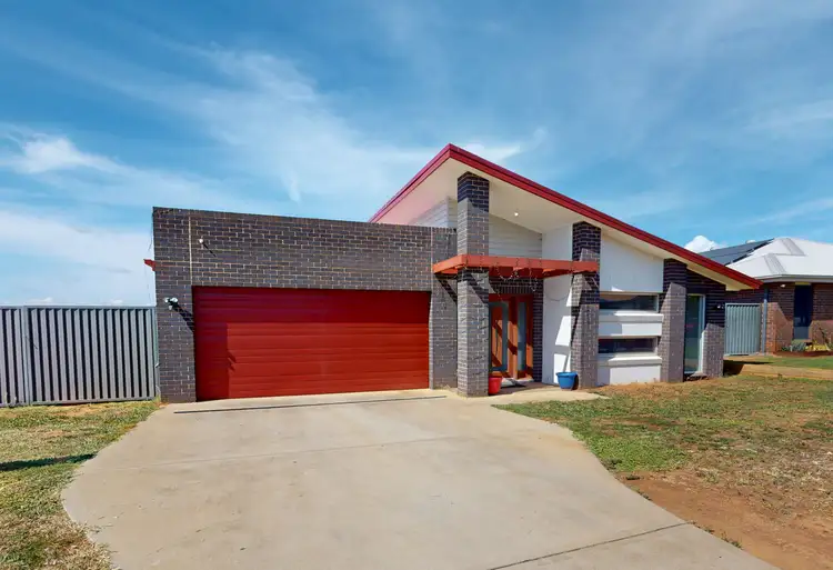 7 Bradford Circuit, Dubbo NSW 2830