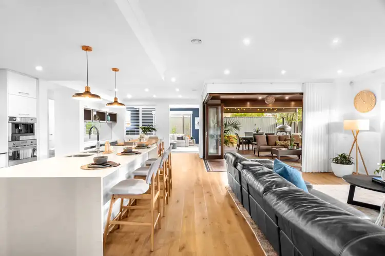 14 Vantage Boulevard, Craigieburn VIC 3064