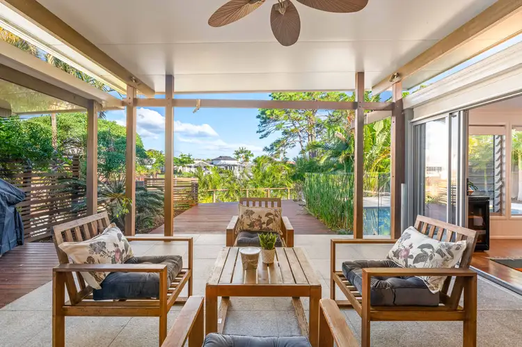 Fifth view of Homely house listing, 2 Laurel Court, Sorrento QLD 4217