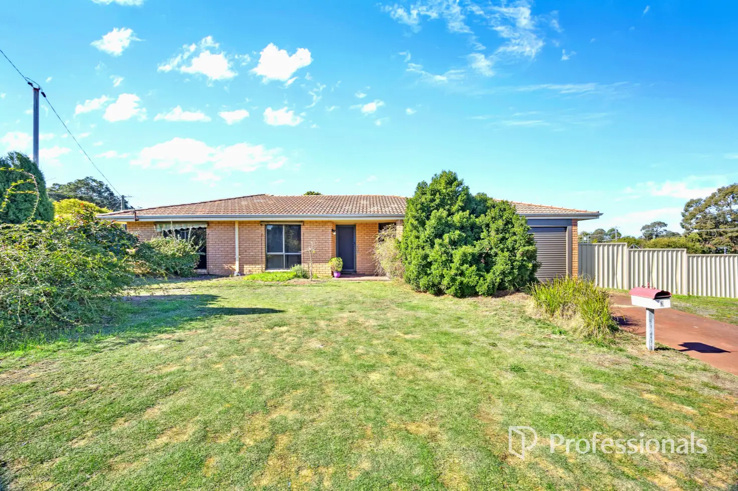Main view of Homely house listing, 6 Ganfield Place, Australind WA 6233