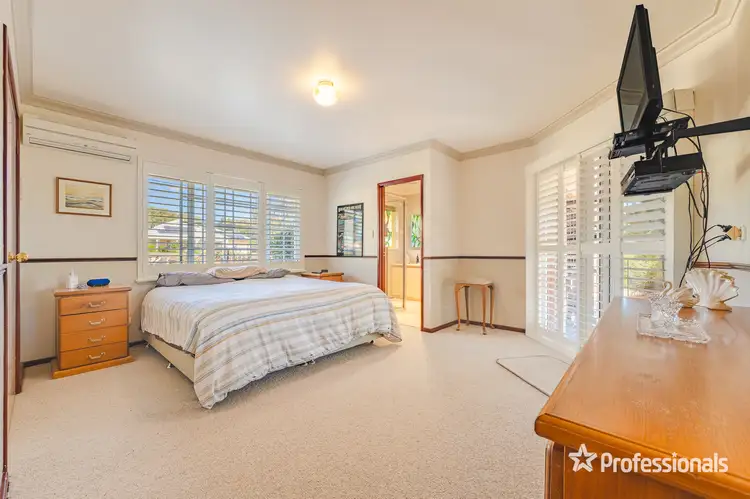 Third view of Homely house listing, 5 Robbie Court, Waroona WA 6215
