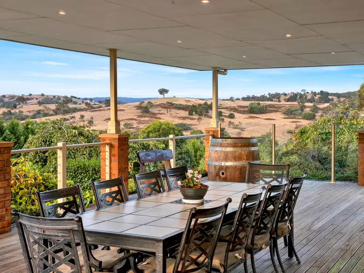 775 O'Gradys Road, Wandong VIC 3758