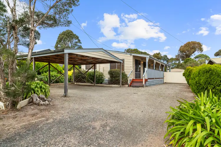 13 Ti Tree Drive, Cowes VIC 3922