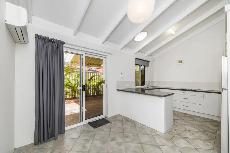 Fifth view of Homely house listing, 2/42 Colombo Street, Victoria Park WA 6100
