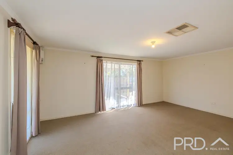 Fifth view of Homely house listing, 2 Settlers Drive, Mildura VIC 3500