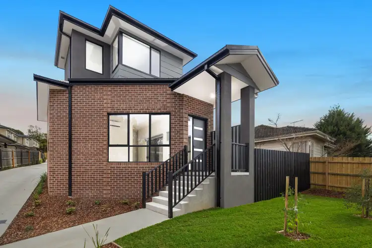 1/18 Mines Road, Ringwood East VIC 3135