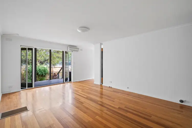 Main view of Homely apartment listing, 6/4 Glebe Avenue, Cheltenham VIC 3192