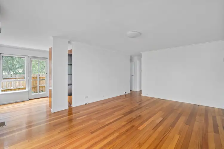 Third view of Homely apartment listing, 6/4 Glebe Avenue, Cheltenham VIC 3192