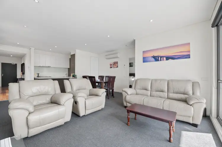Second view of Homely unit listing, 5/280 Blackburn Road, Glen Waverley VIC 3150