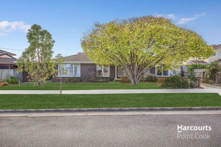4 Patterson Avenue, Hoppers Crossing VIC 3029
