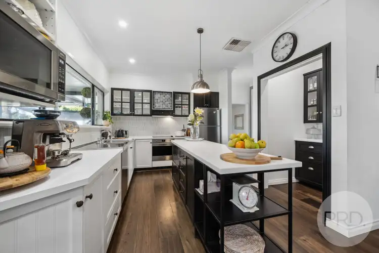 Fifth view of Homely house listing, 11 Kyeamba Avenue, Lake Albert NSW 2650