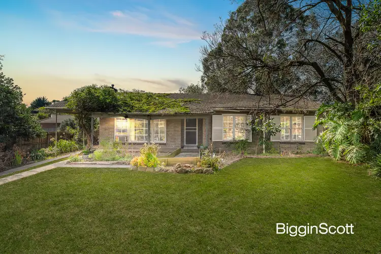 41 Johnson Drive, Glen Waverley VIC 3150