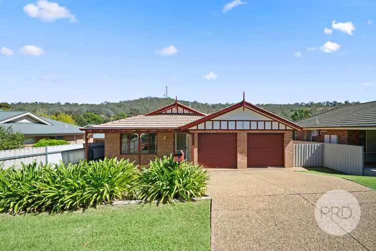 16 Kilpatrick Street, Kooringal NSW 2650