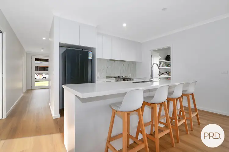 Third view of Homely house listing, 84 Hillford Circuit, Thurgoona NSW 2640