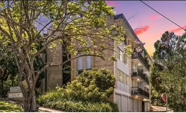 21 Mcilwraith Street