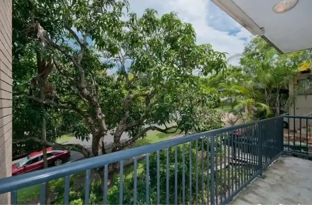 Fourth view of Homely apartment listing, 5/21 Mcilwraith Street, Auchenflower QLD 4066