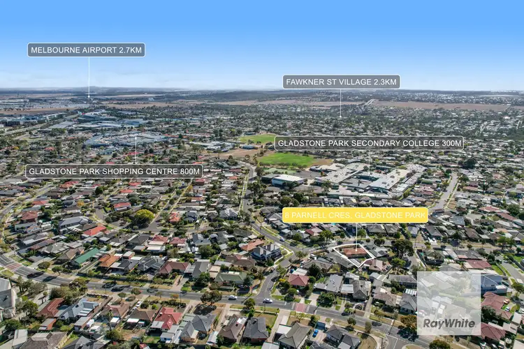 Second view of Homely house listing, 8 Parnell Crescent, Gladstone Park VIC 3043