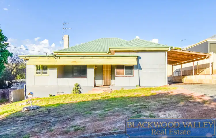 12 Barlee Street, Bridgetown WA 6255