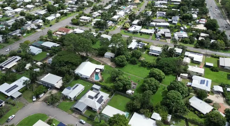 Second view of Homely house listing, 220 Pinnacle Drive, Rasmussen QLD 4815