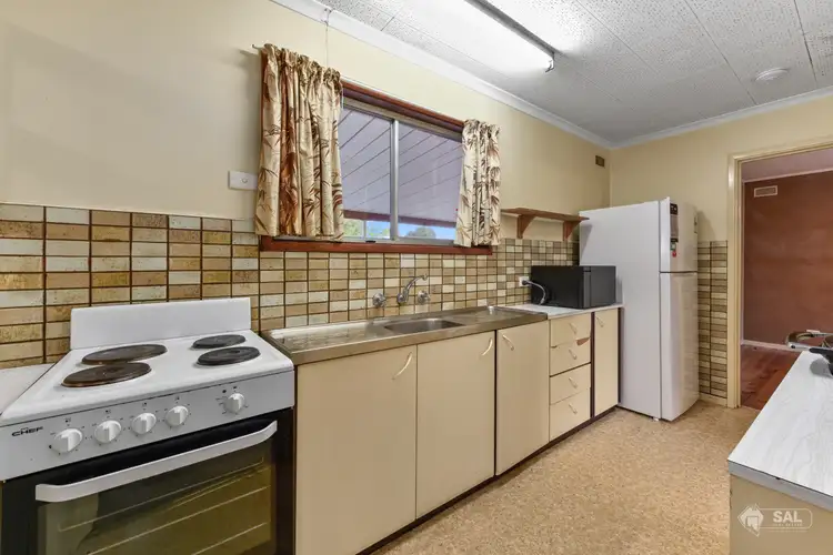 Fifth view of Homely house listing, 206 Victoria Parade, Bordertown SA 5268