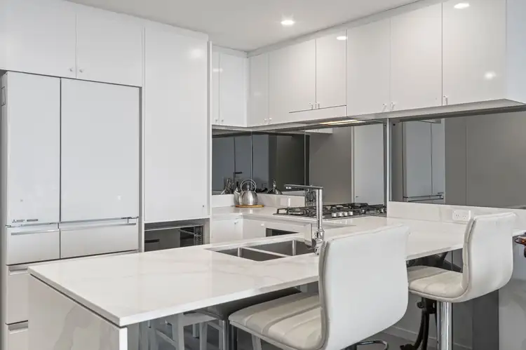 Sixth view of Homely apartment listing, 51205/5 Harbour Side Court, Biggera Waters QLD 4216