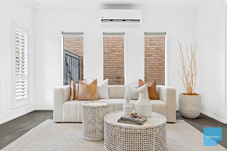 Fifth view of Homely house listing, 4 Coburn Way, Caroline Springs VIC 3023