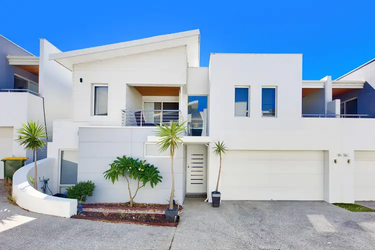 8B Pearl Parade, Scarborough WA 6019