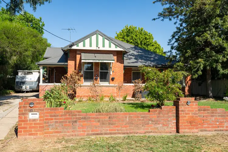 13 Macbean Street