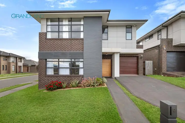 2 Reeves Road, Edmondson Park NSW 2174