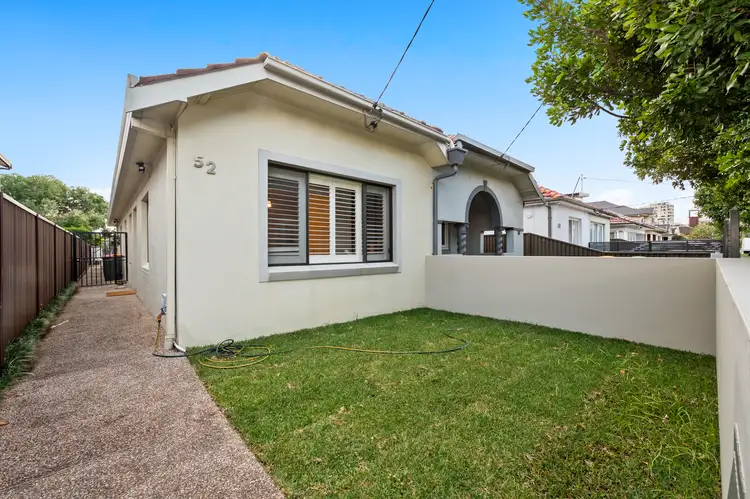 52 Robey Street