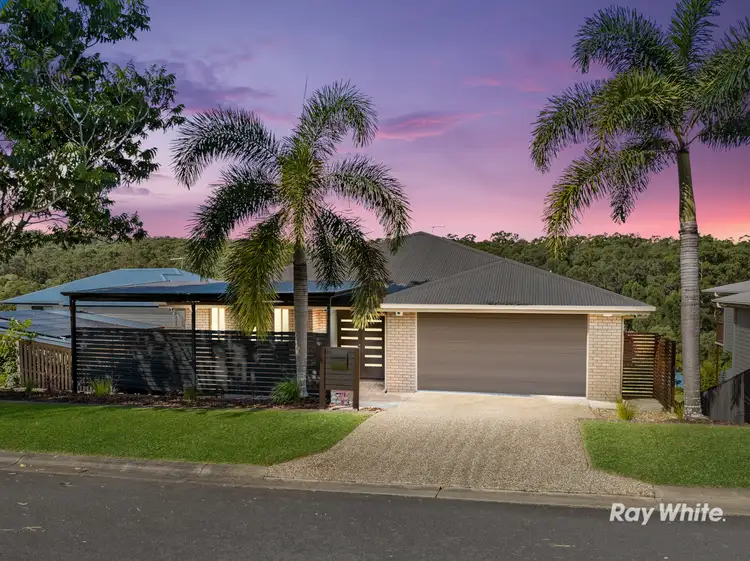15 Charles Glen St, Daisy Hill QLD 4127
