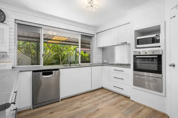 Fifth view of Homely house listing, 9 Devonian Gardens, Bibra Lake WA 6163