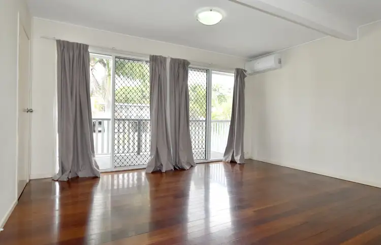 Fifth view of Homely unit listing, 3/2 Walters Avenue, West Gladstone QLD 4680