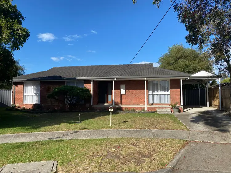 15 Harvey Close, Altona Meadows VIC 3028