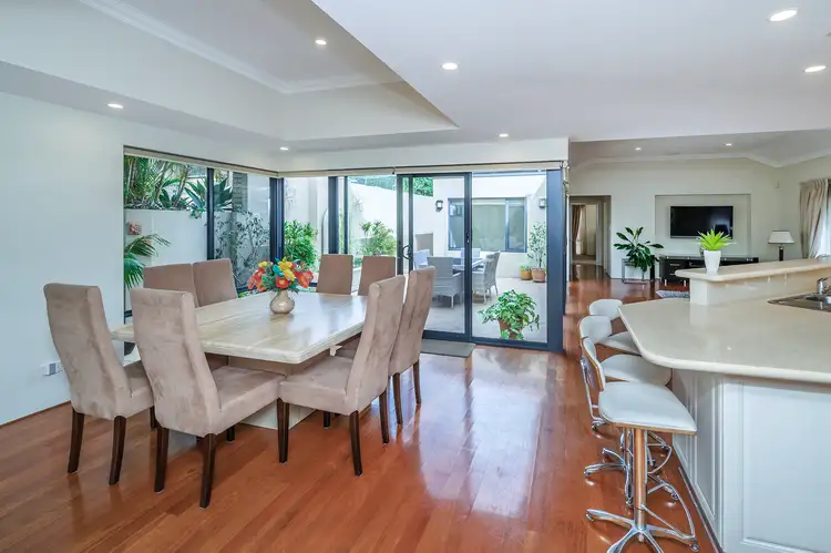 Sixth view of Homely house listing, 7A Alston Avenue, Como WA 6152