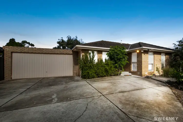 10 Laird Drive, Altona Meadows VIC 3028