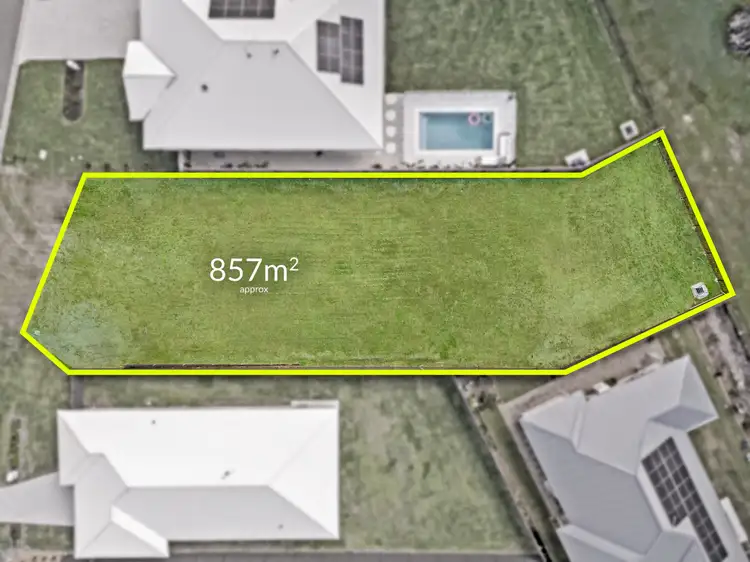 14 Roxton Court