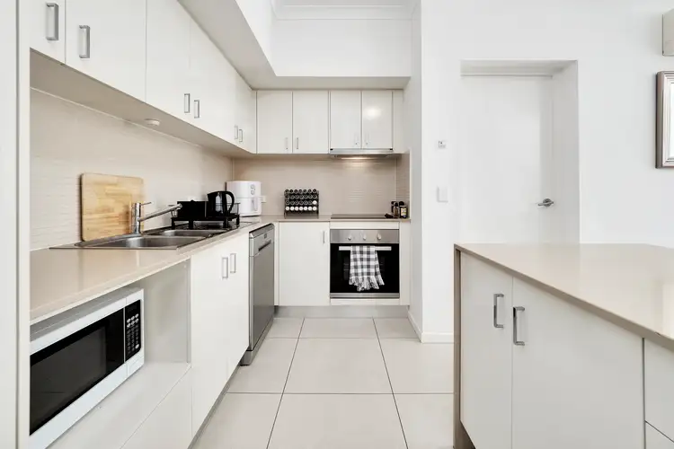 Fifth view of Homely apartment listing, 401/24 Rawlins Street, Kangaroo Point QLD 4169