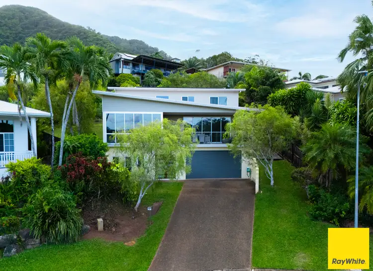 4 Torazzi Place, Mooroobool QLD 4870