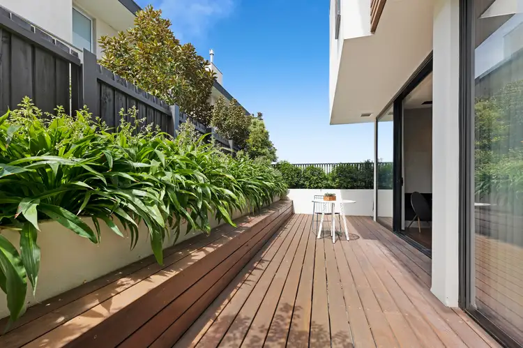 Third view of Homely apartment listing, 5/11 Mowbray Street, Hawthorn East VIC 3123
