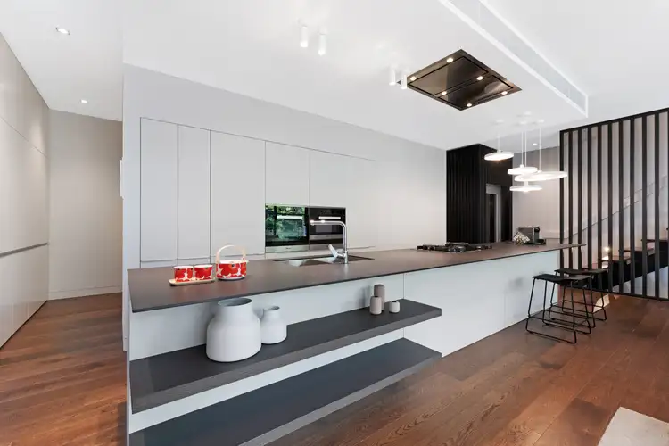 Fifth view of Homely apartment listing, 5/11 Mowbray Street, Hawthorn East VIC 3123
