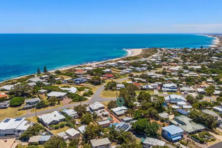 22 Sandra Street, Falcon WA 6210