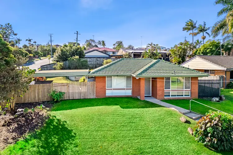 1 Shoalhaven Avenue, Springwood QLD 4127