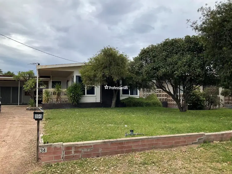 34 Mungan Street